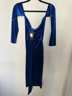 Fashion Nova Royal Blue Velvet Long Sleeve Drape Back Dress